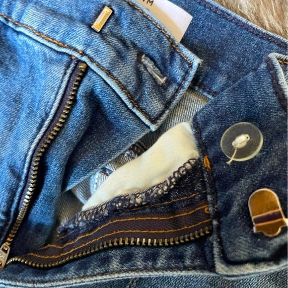 Women's Dynamite "Karlie
Wide Leg Jeans (27 ) - Picture 3 of 5